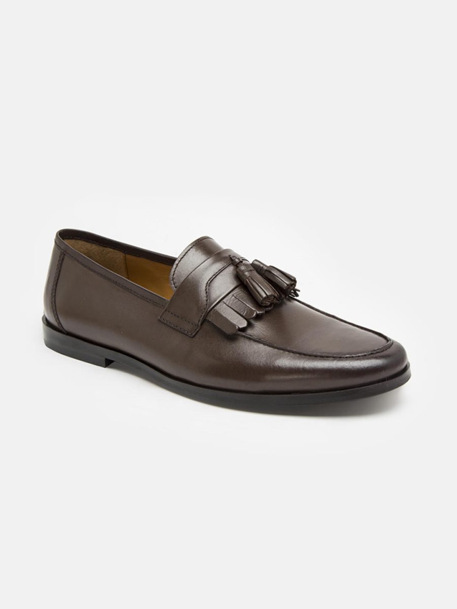 Brown Loafers with frill